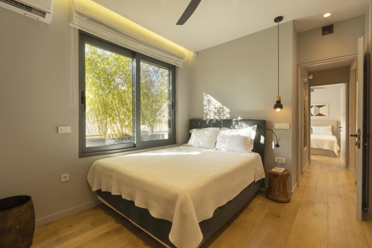 Elegant, Chic, Hip 2 Bedroom W/ Forest View In Athens! المظهر الخارجي الصورة