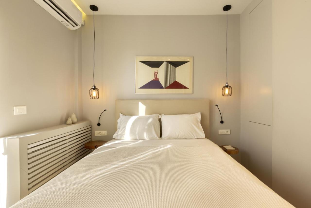 Elegant, Chic, Hip 2 Bedroom W/ Forest View In Athens! المظهر الخارجي الصورة